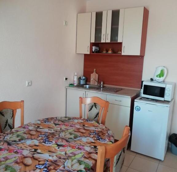 پانسیون Milchevi Guesthouse