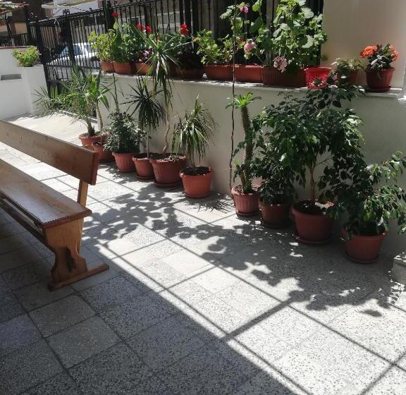 پانسیون Milchevi Guesthouse