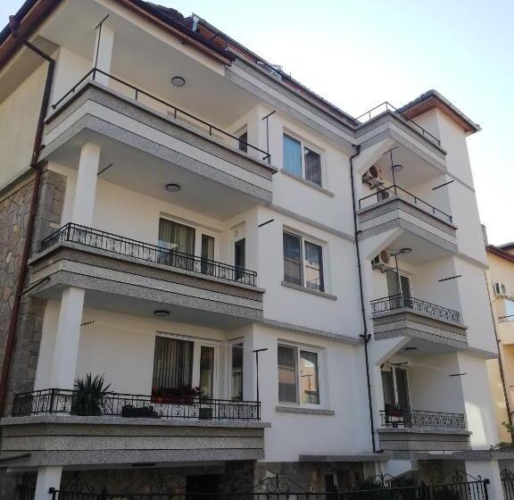 پانسیون Milchevi Guesthouse