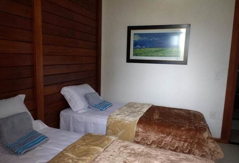 Refúgio Nômade Hostel