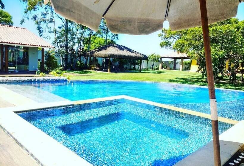 Refúgio Nômade Hostel