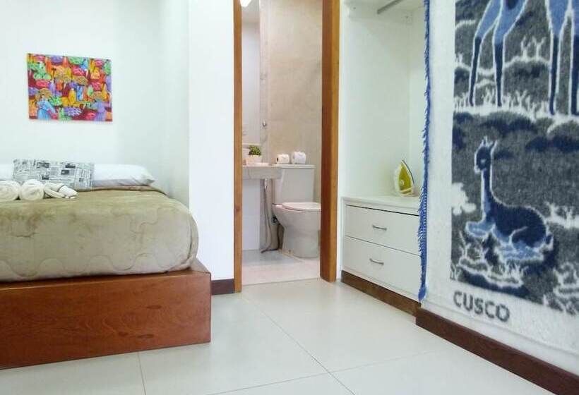 Refúgio Nômade Hostel