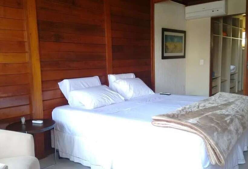 Refúgio Nômade Hostel