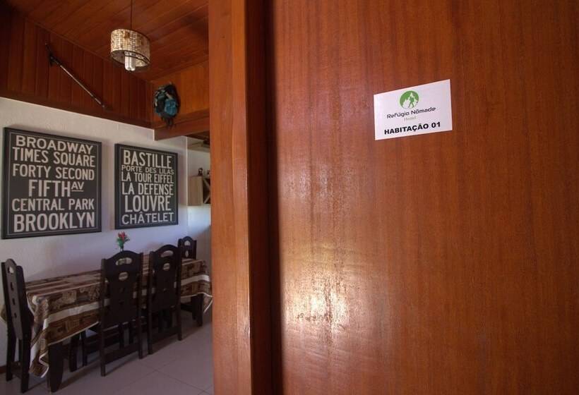 Refúgio Nômade Hostel