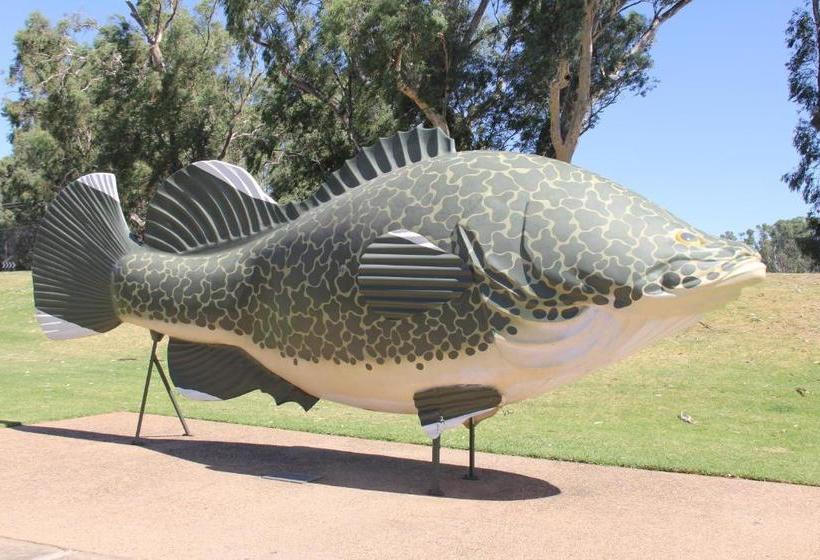 Tocumwal Hotel Motel