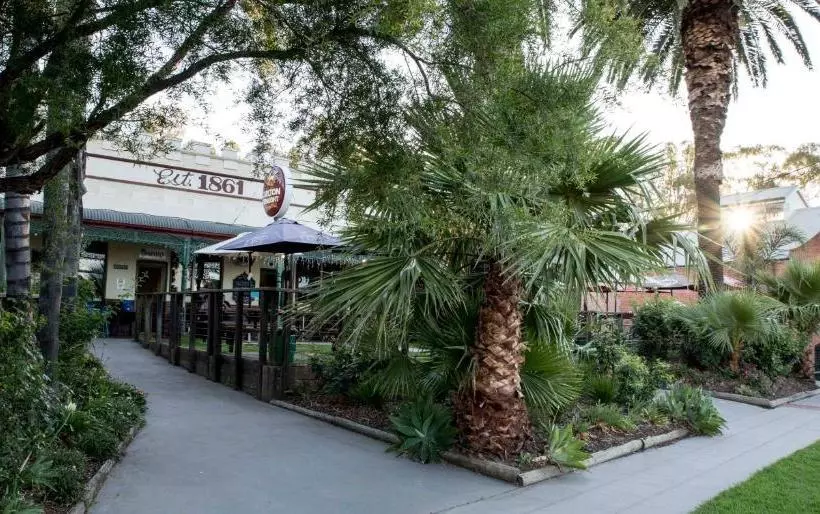 Tocumwal Hotel Motel