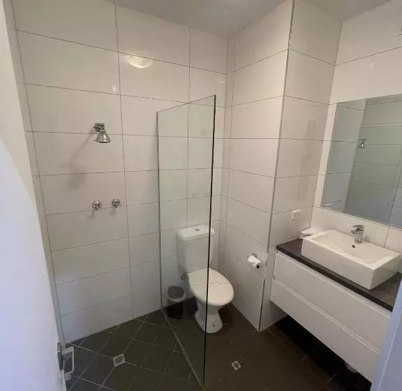 Winnellie Hotel Motel