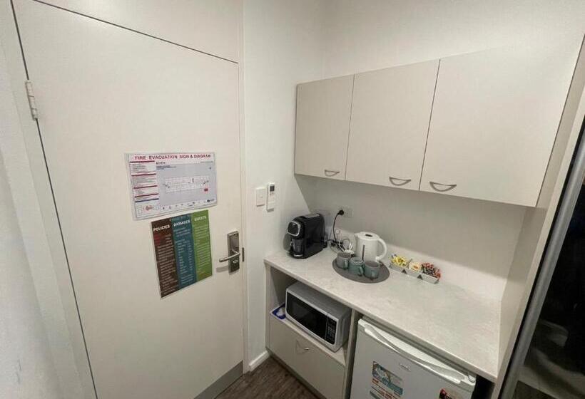 Winnellie Hotel Motel