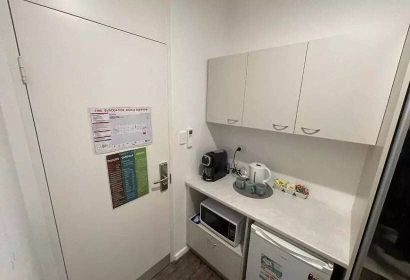 Winnellie Hotel Motel