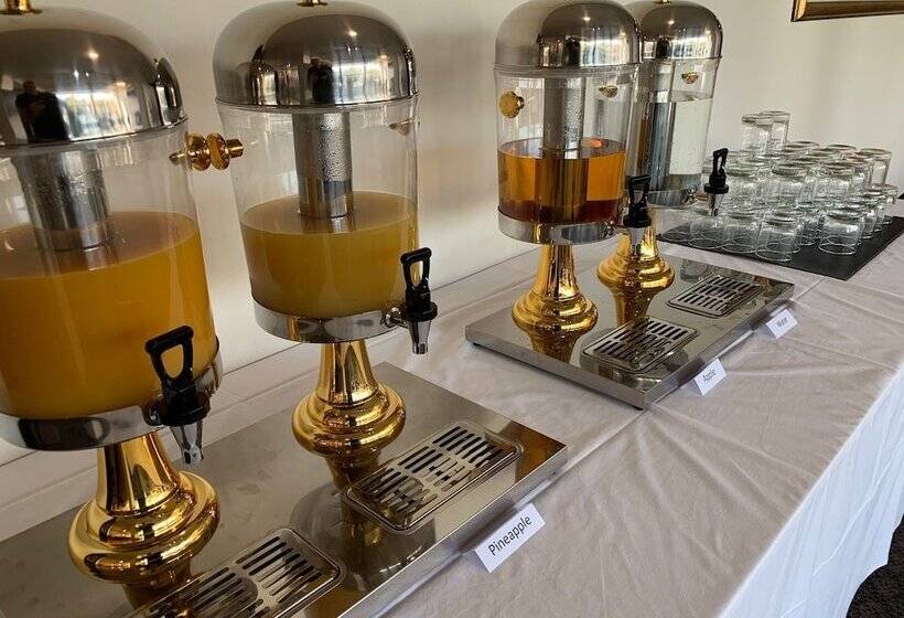 Winnellie Hotel Motel