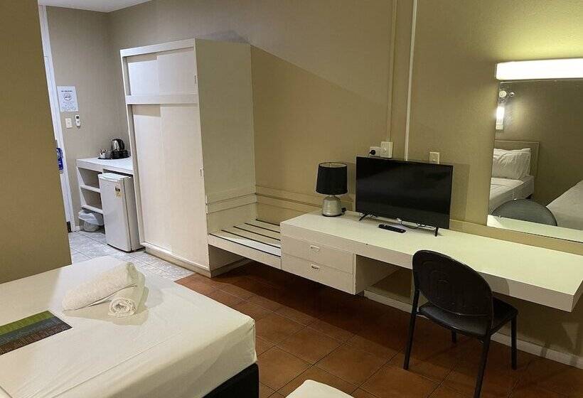 Winnellie Hotel Motel