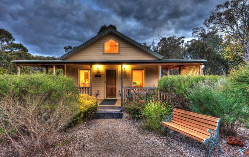 ベッドアンドブレックファースト Roosters Rest