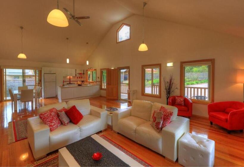 ベッドアンドブレックファースト Roosters Rest