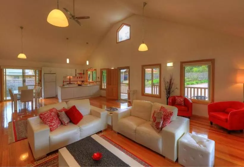 Aamiaismajoitus (B&B) Roosters Rest