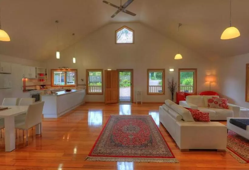 Aamiaismajoitus (B&B) Roosters Rest