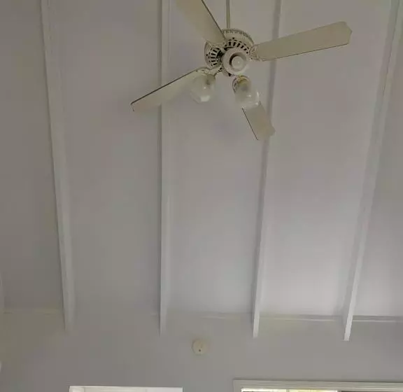 Creek Cottage Bed And Breakfast Traralgon