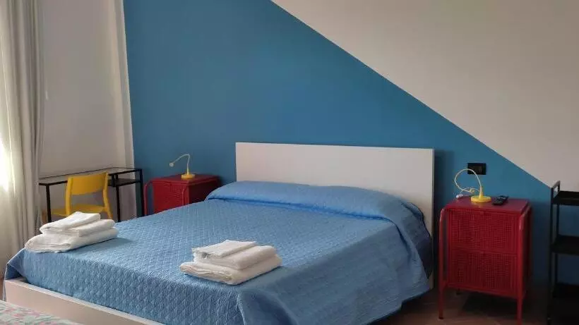 ホテル B&b L`oasi