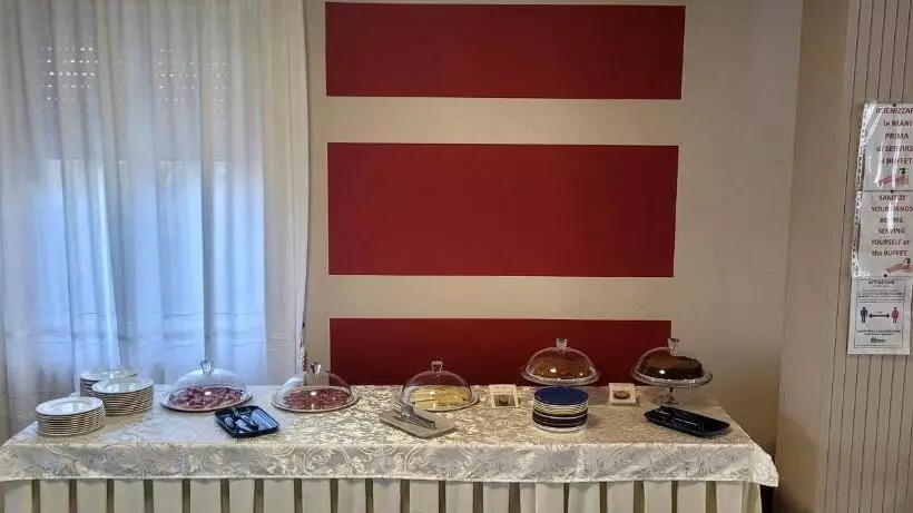 ホテル Bellavista Meublè