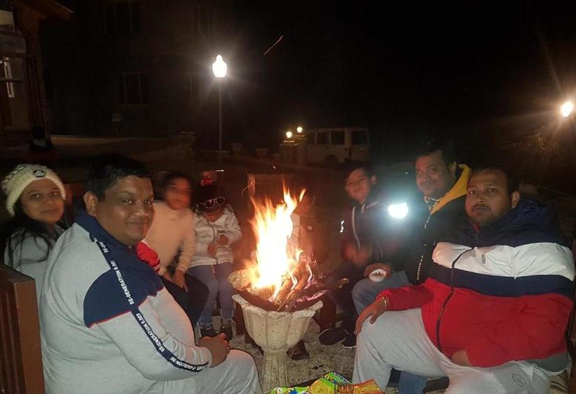 בית מלון כפרי Signature