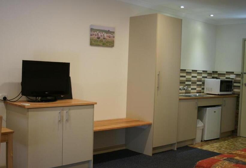 汽车旅馆  Culcairn Motor Inn