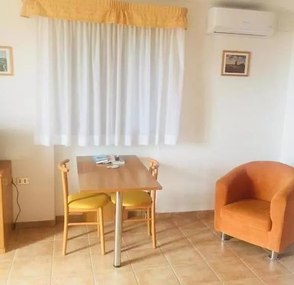 Pensione Eremo Dei Poeti