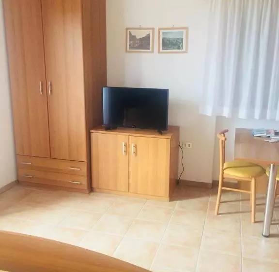 Pensione Eremo Dei Poeti