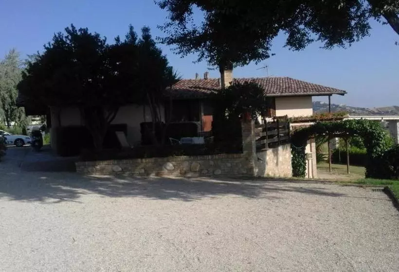 Pensione Eremo Dei Poeti