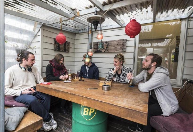 הוסטל Lords Lodge