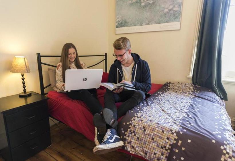 הוסטל Lords Lodge