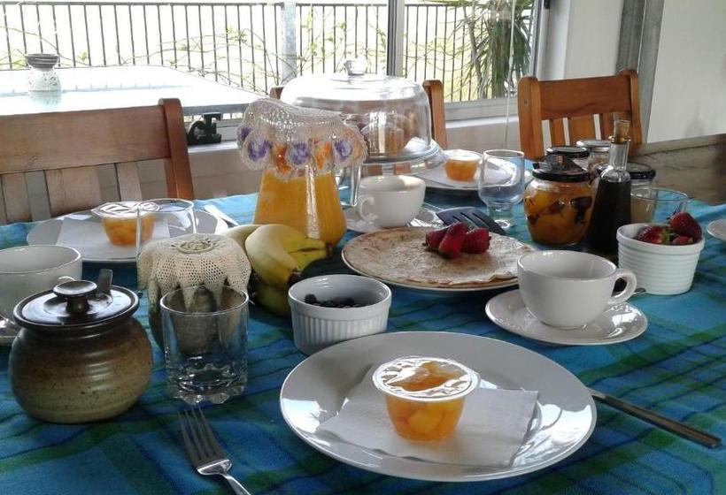 B&b Squeakygate Retreat