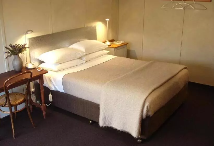 ベッドアンドブレックファースト Black Sheep Inn