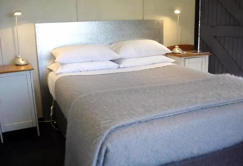 ベッドアンドブレックファースト Black Sheep Inn