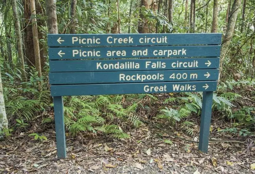 Aamiaismajoitus (B&B) The Country House At Hunchy Montville