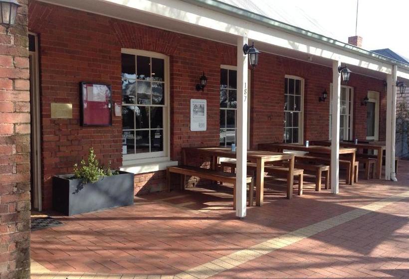 Emeu Inn Bed & Breakfast