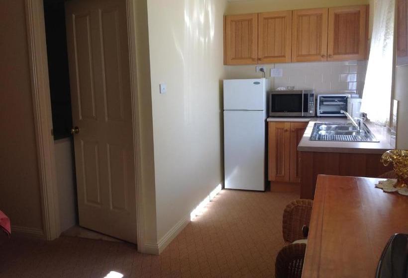 Emeu Inn Bed & Breakfast