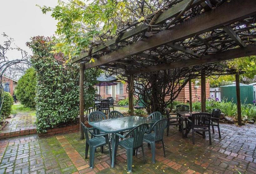 Emeu Inn Bed & Breakfast