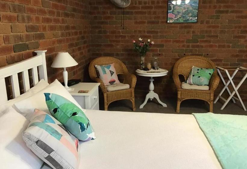 Emeu Inn Bed & Breakfast