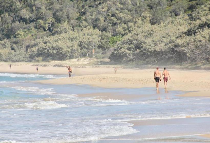 Hideaway Noosa Men Only Beach Resort