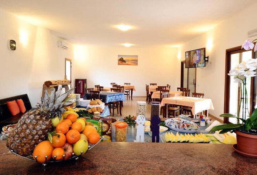 Отель Agriturismo Salmarina