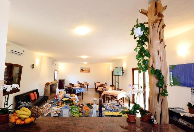 Отель Agriturismo Salmarina