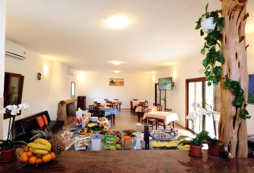 Отель Agriturismo Salmarina