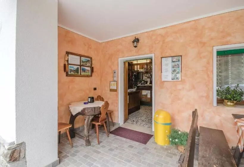 ホテル Albergo Al Fontanin