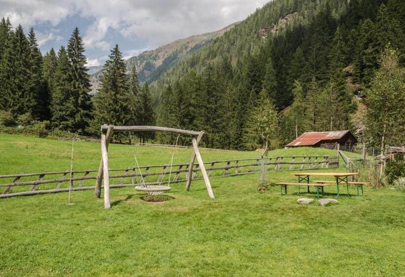 فندق Albergo Al Fontanin