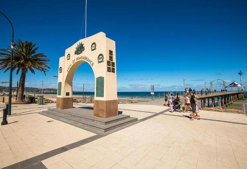 Esplanade Hotel Adelaide