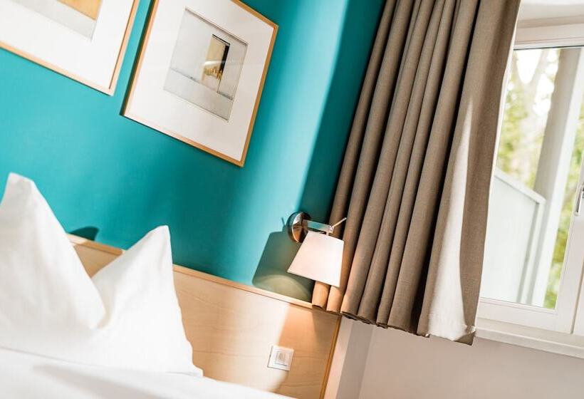 Отель Heide Park