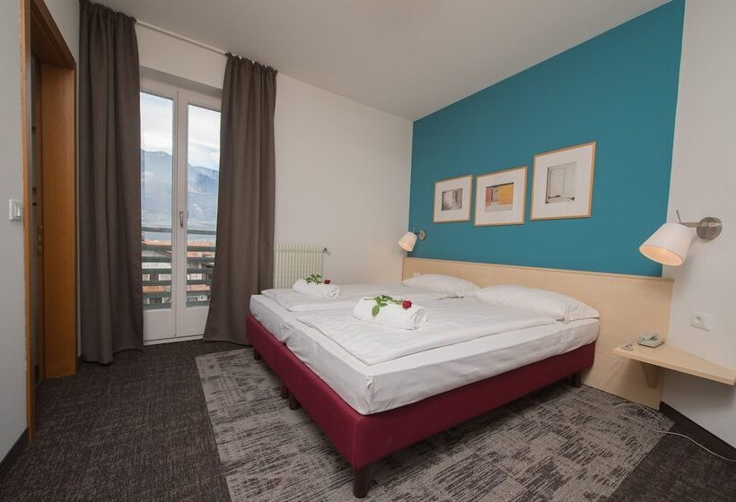 Отель Heide Park