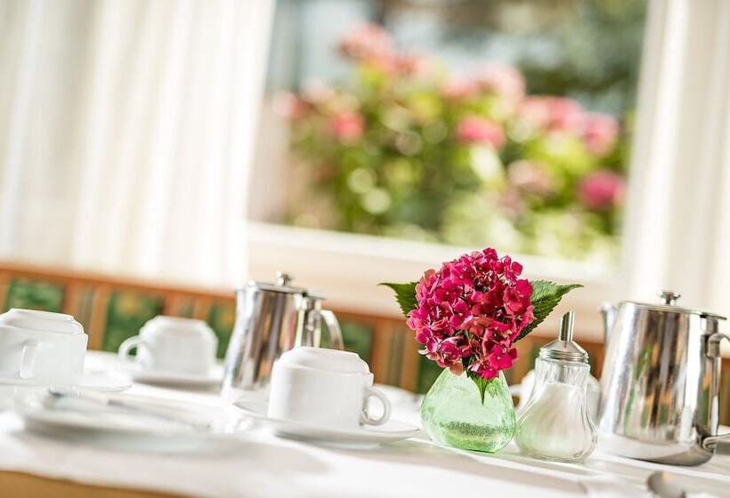 Отель Heide Park