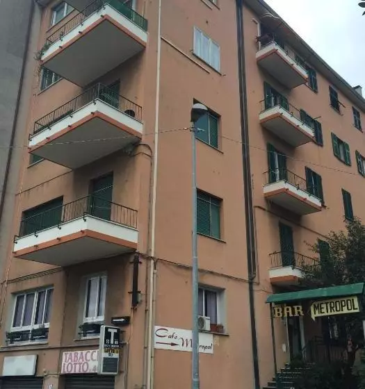 ホテル Nuovo Metropol