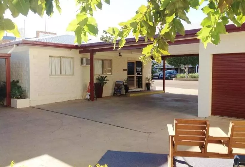 Longreach Motel