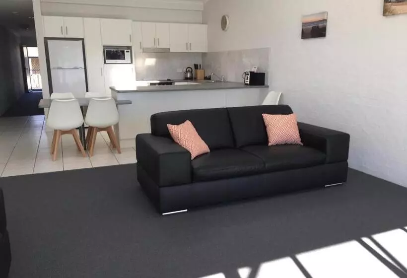 Merimbula Lake Apartments